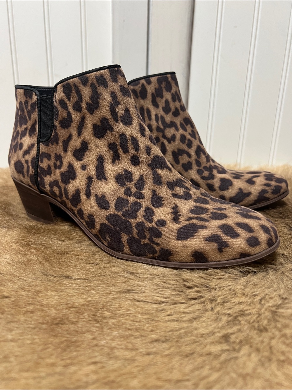 Sam Edelman Leopard Print Booties 7 Ankle Boots